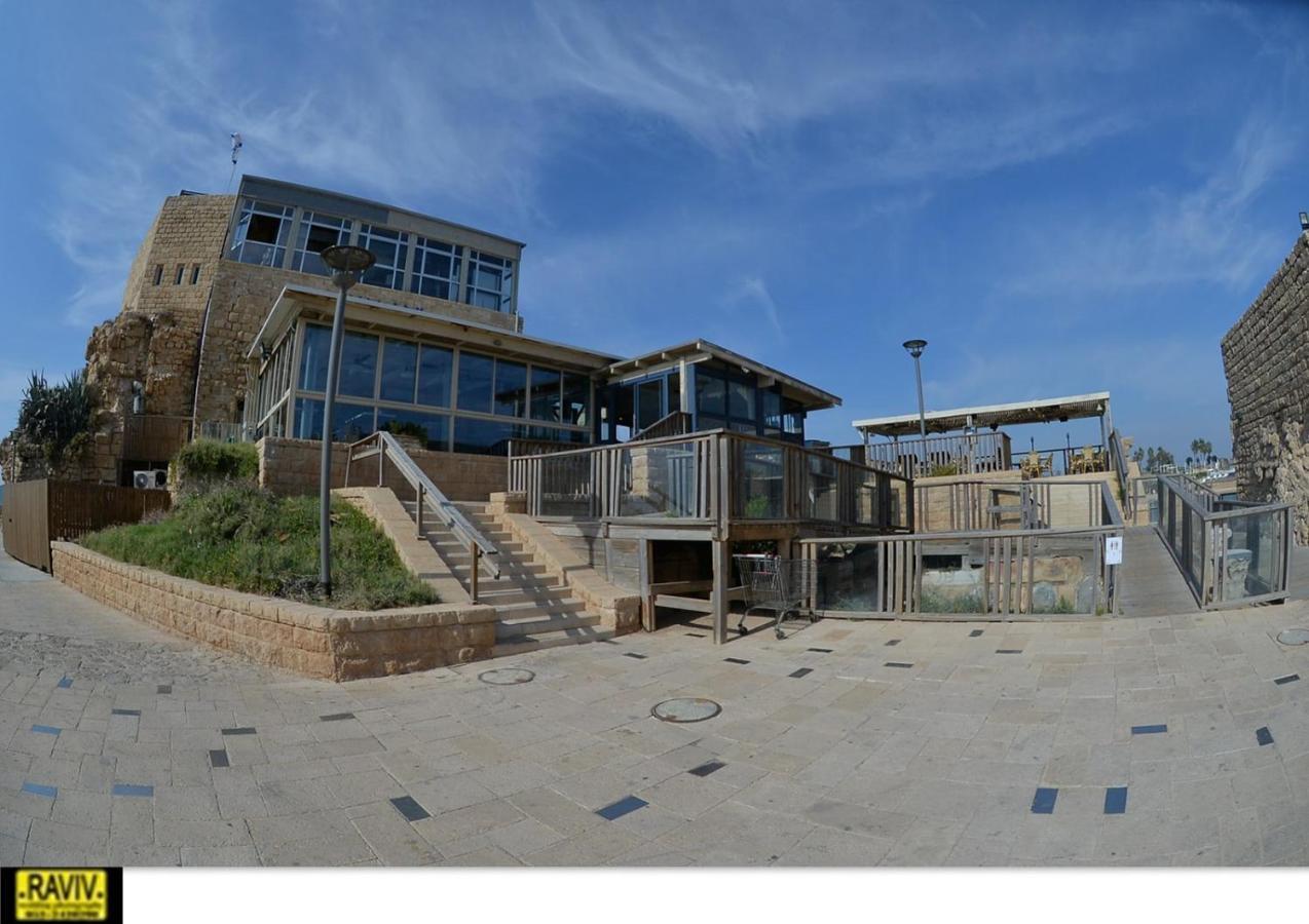 Liz Suite Caesarea Luaran gambar
